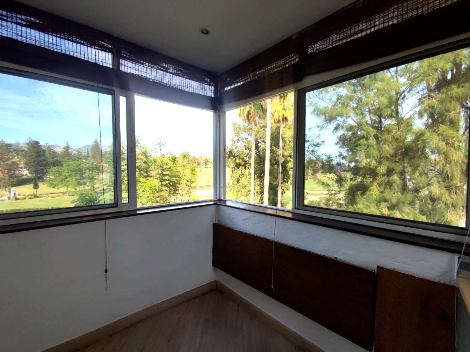 BEL APPARTEMENT À MIJAS GOLF AVEC VUE SUR LE 16ÈME TROU