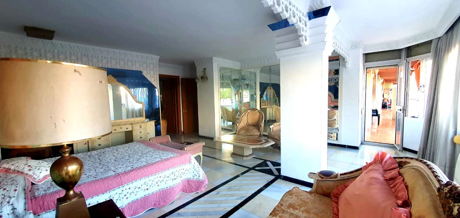 SPECTACULAR APARTMENT IN THE CENTER OF MARBELLA