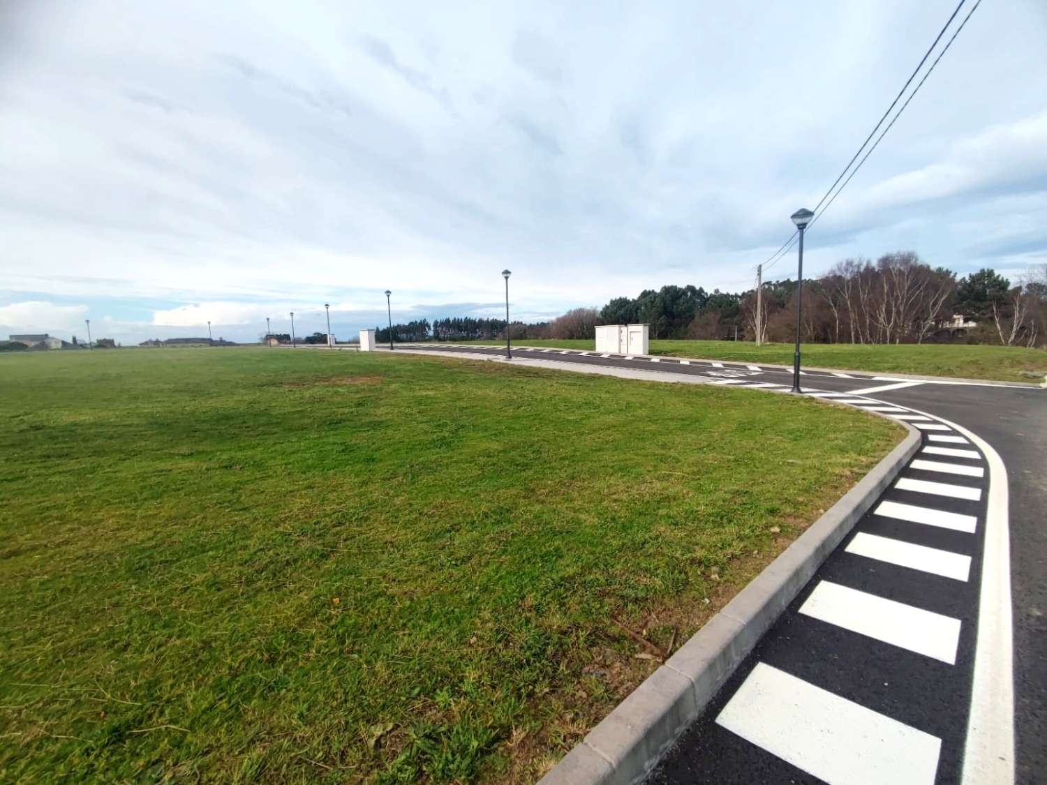 FINCA I VALDEPARES VED SIDEN AV PORCÍA-STRANDEN