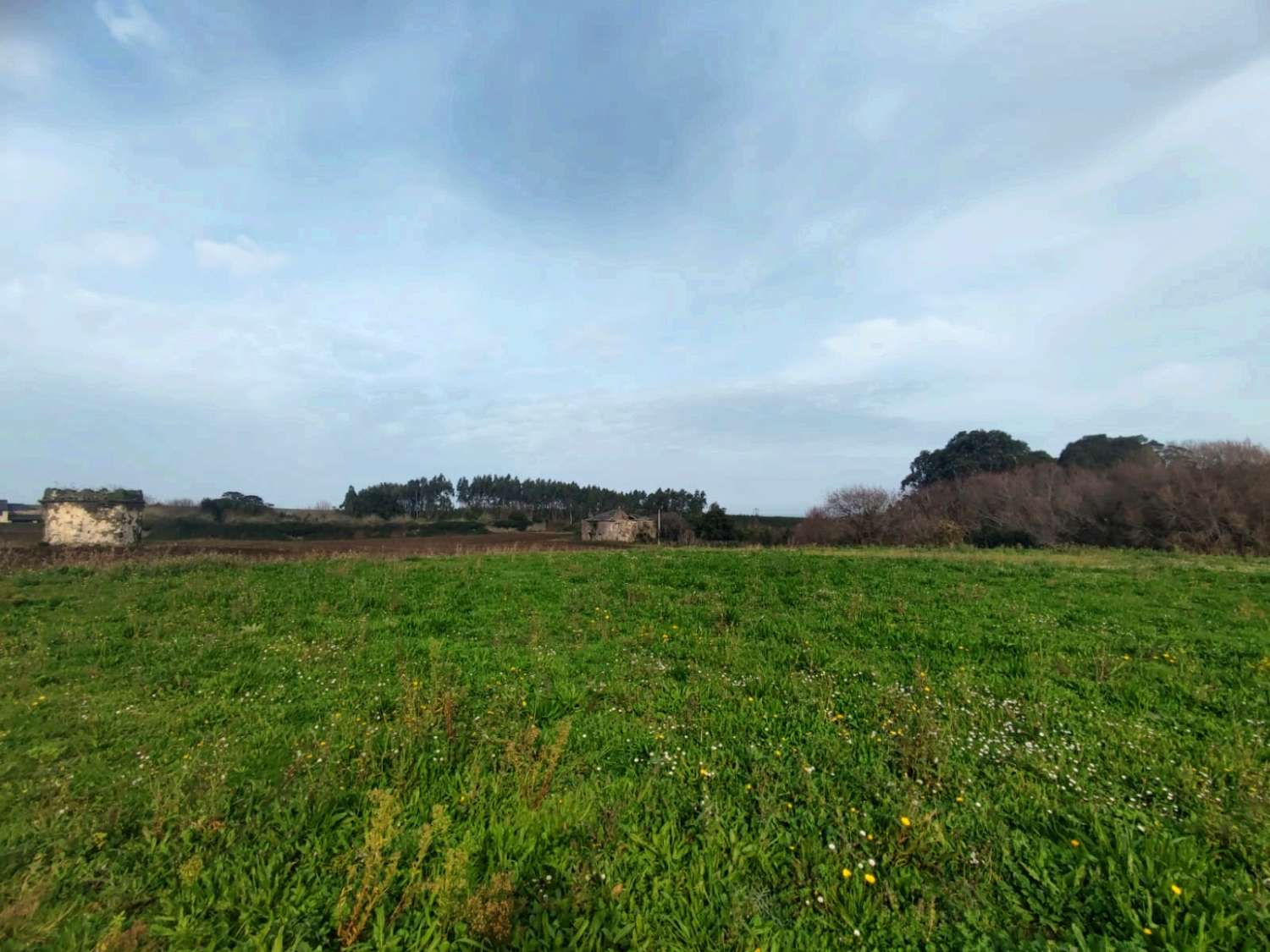 FINCA À VALDEPARES À CÔTÉ DE LA PLAGE DE PORCÍA