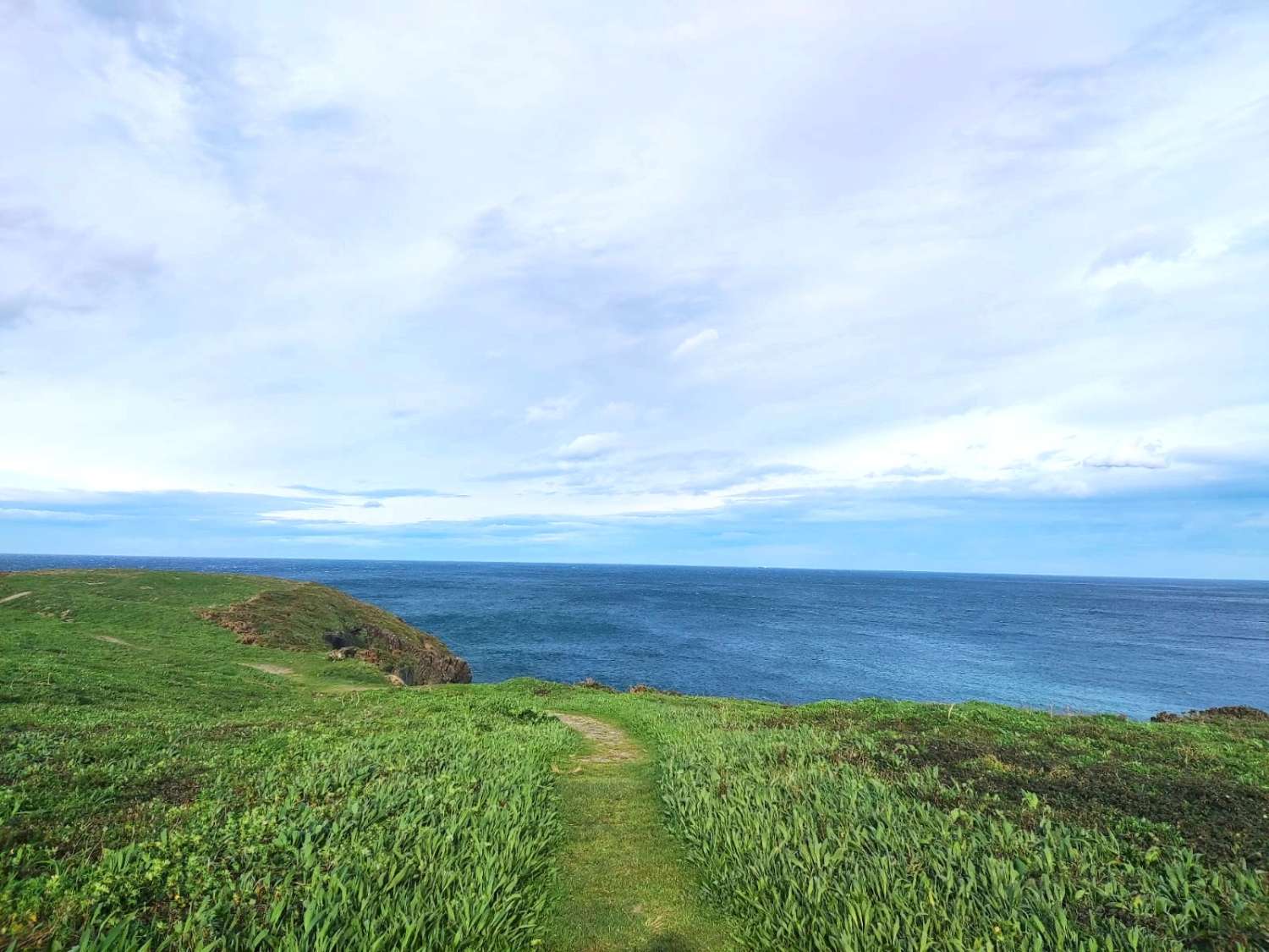 FINCA I VALDEPARES VED SIDEN AV PORCÍA-STRANDEN