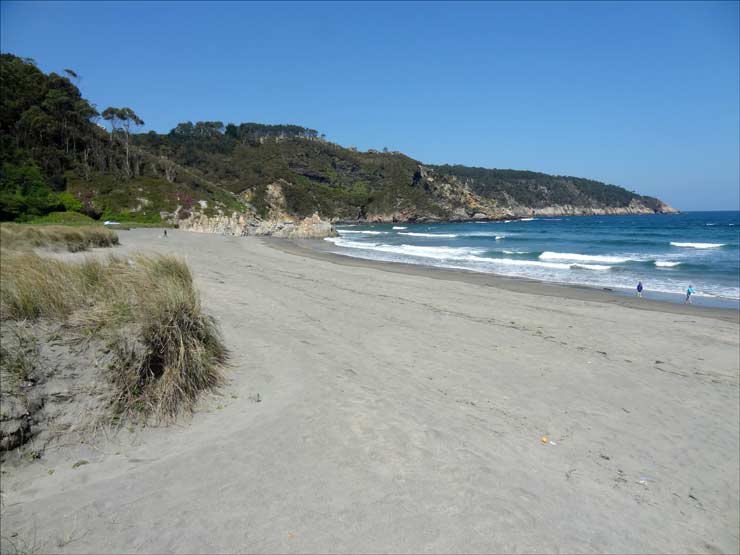 Large building plot in Otur near the beach