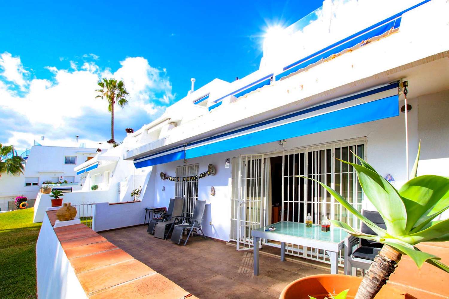 Luxuriöse Erdgeschosswohnung in Puerto Banús, Marbella