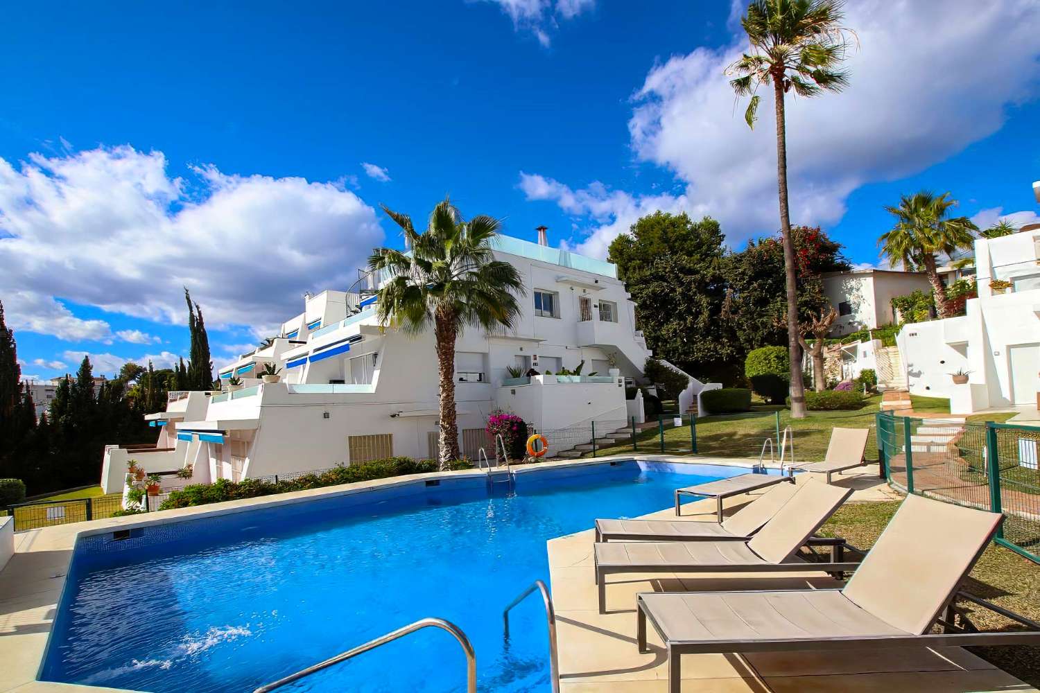 Luxe appartement op de begane grond in Puerto Banús, Marbella