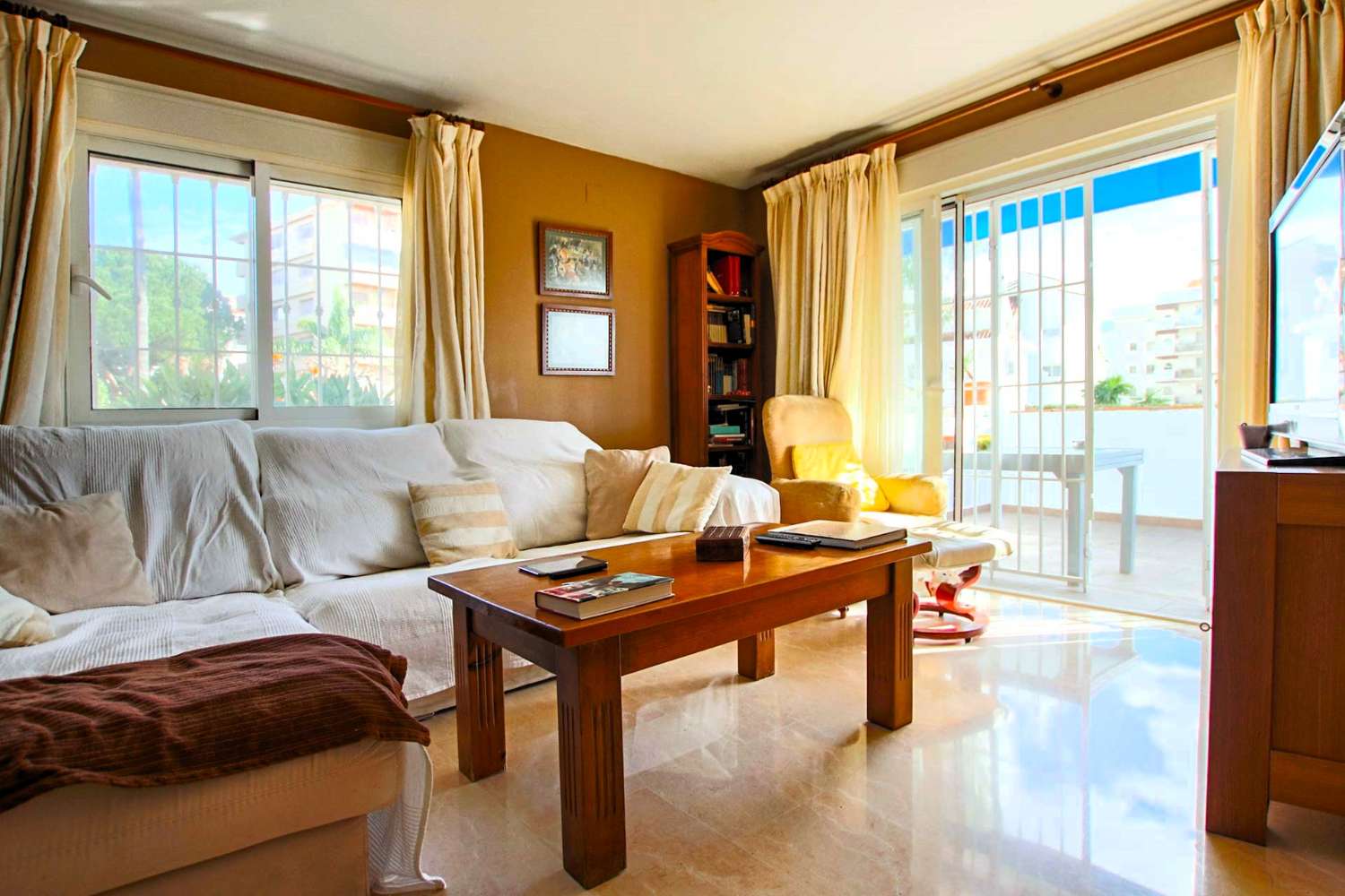 Luxurious Ground Floor Apartment in Puerto Banús， 马贝拉