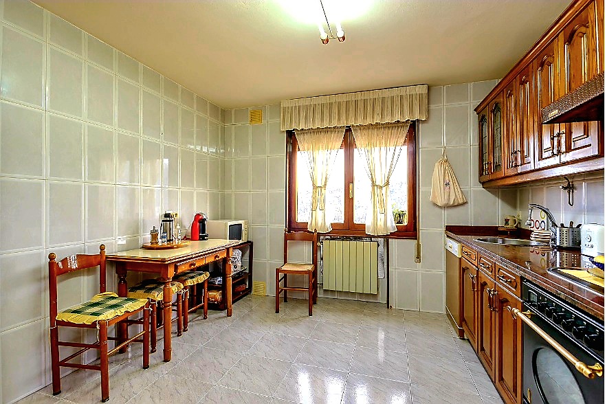 BEAUTIFUL DETACHED HOUSE IN BIMENES