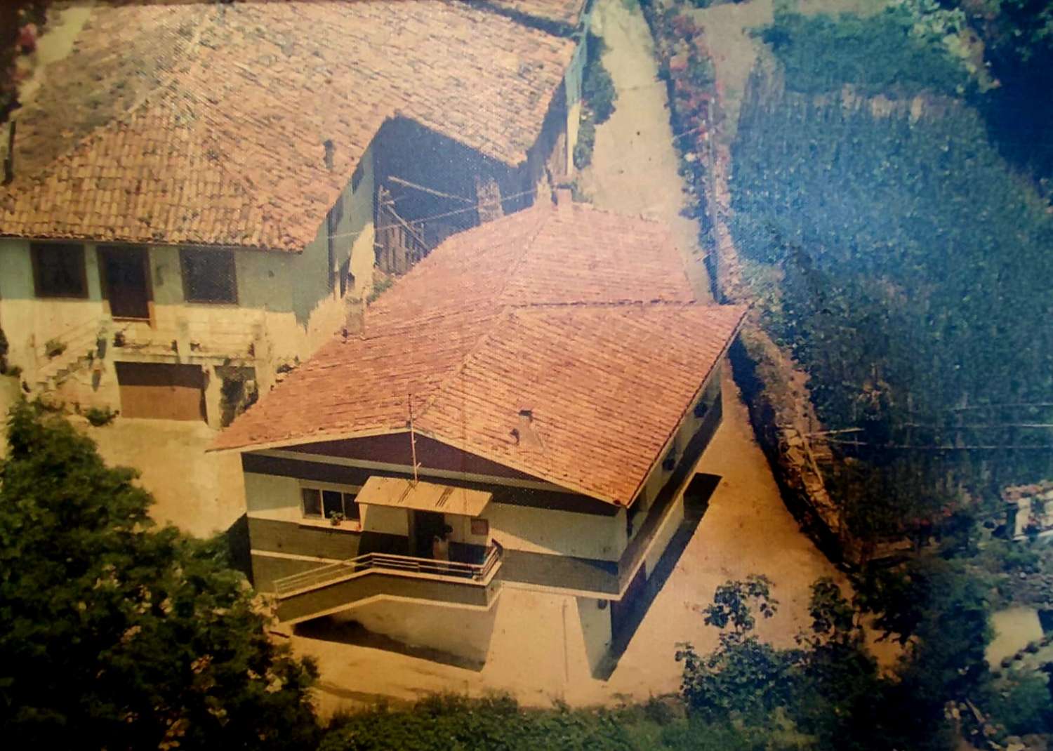 CASA DE ALDEA EN PAXÍO, MIERES