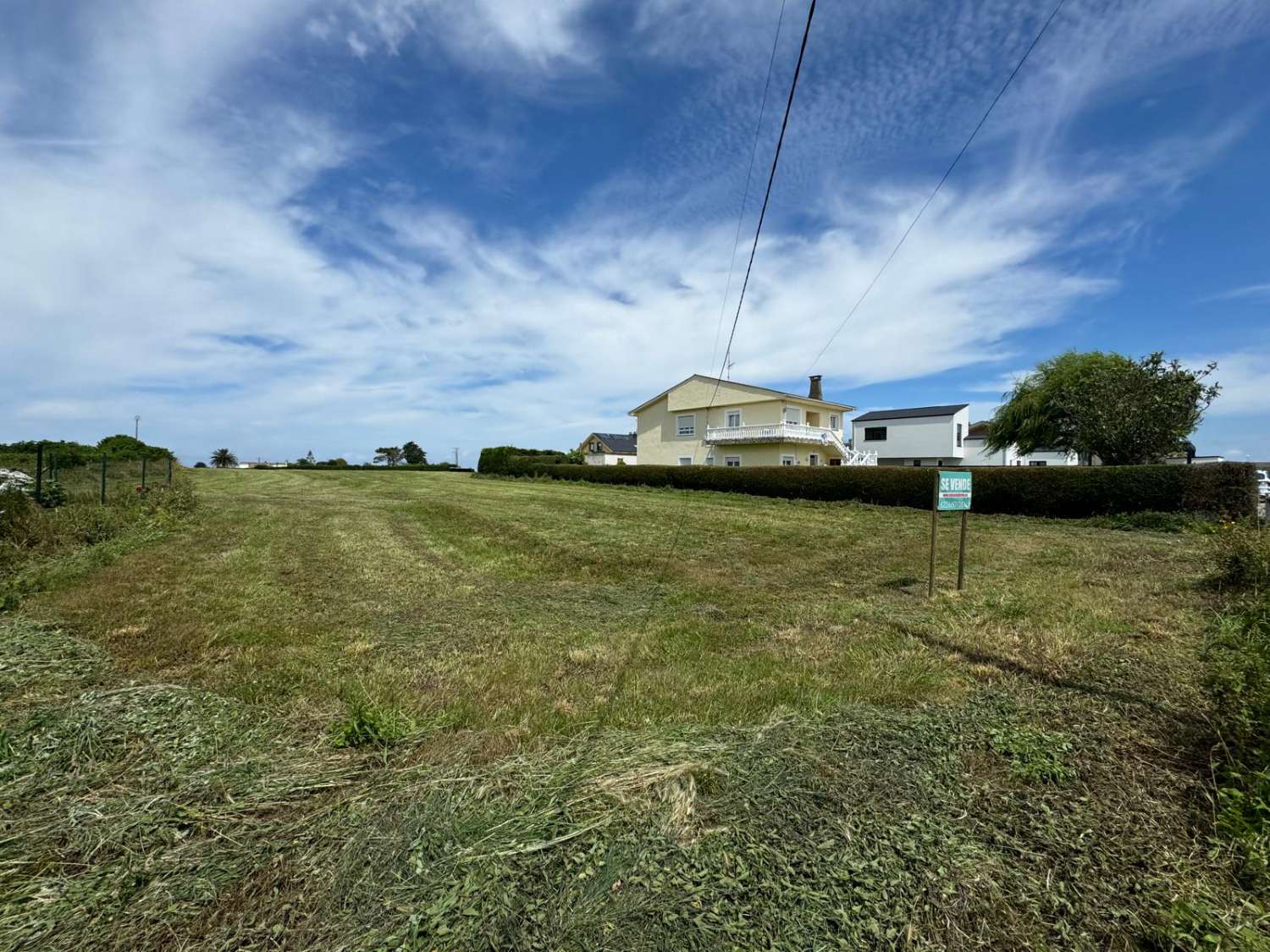 STOR GRUND MED UDSIGT OVER TAPIA DE CASARIEGO-STRANDEN