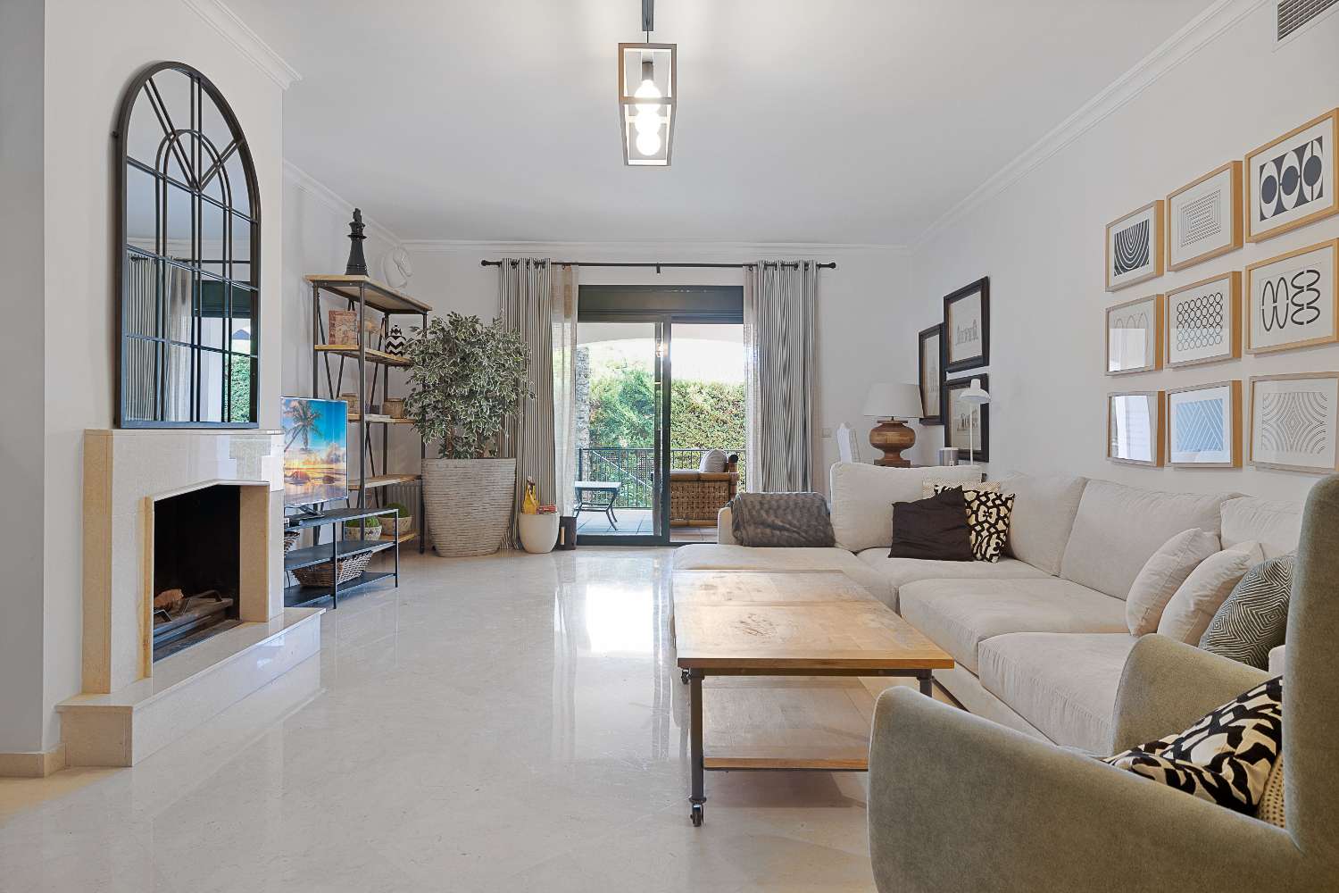 PRECIOSA VIVIENDA EN SAN PEDRO DE ALCÁNTARA, MARBELLA