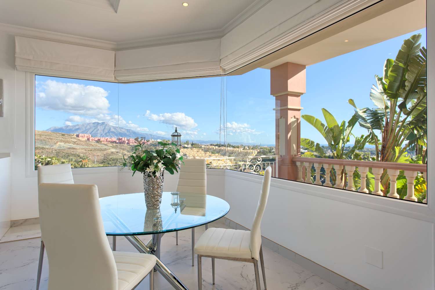 VILLA I LOS FLAMINGOS GOLF, BENAHAVIS