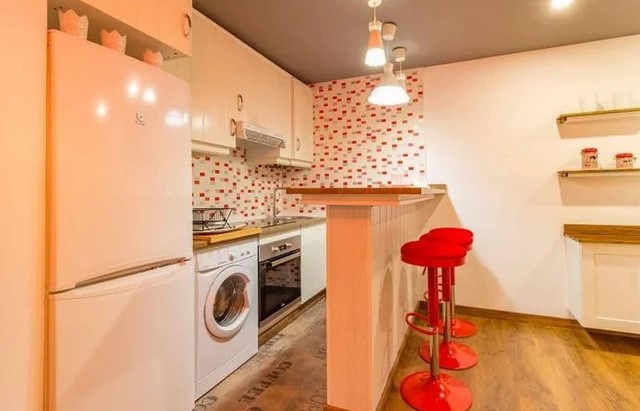 CHARMING APARTMENT COMPLETELY RENOVATED