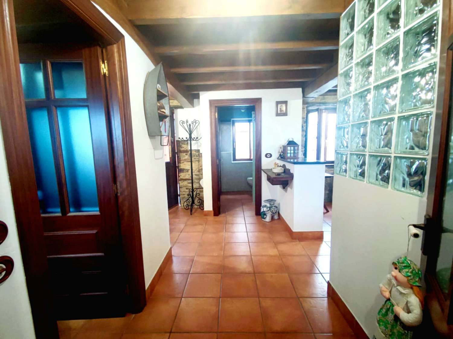 BEAUTIFUL HOUSE IN THE HEART OF TAPIA DE CASARIEGO WITH SEA VIEWS