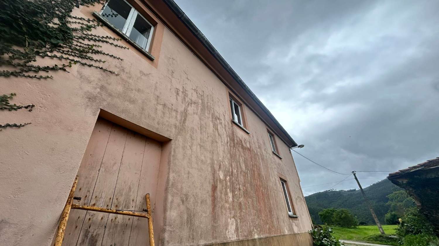 CHARMANT HUIS IN CELEIRO DE MARIÑAOS, BARREIROS