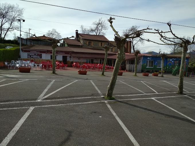 Restaurant und Immobilien zum Verkauf in Oviedo