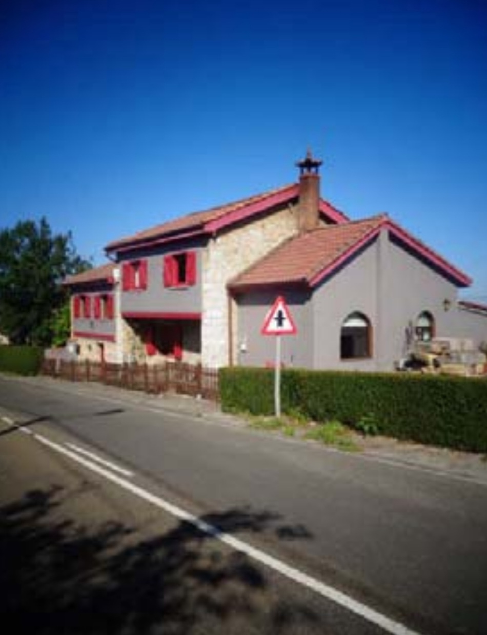 Restaurant en onroerend goed te koop in Oviedo