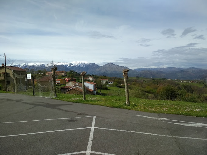 Restaurant et propriété à vendre à Oviedo