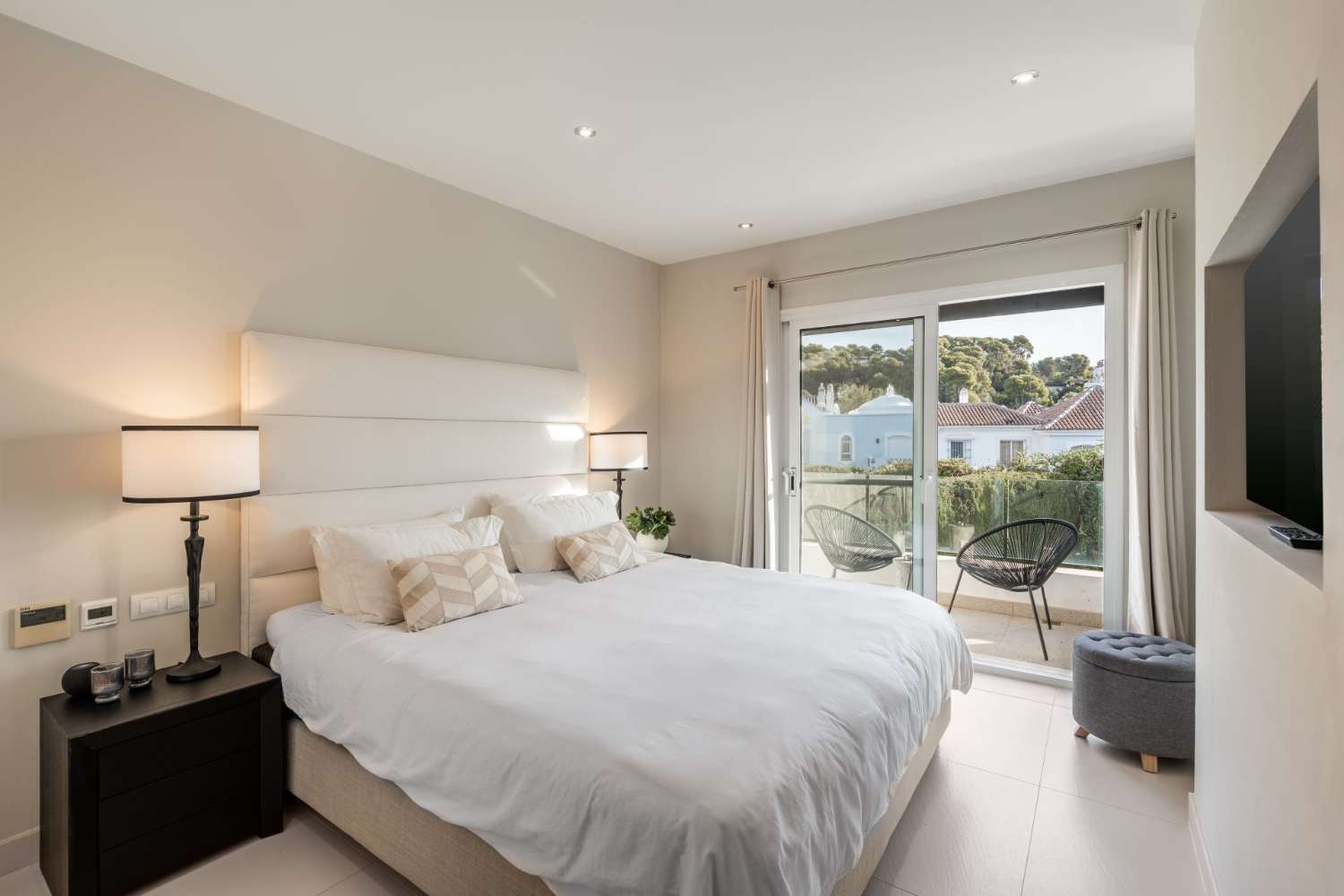 Una exquisita residencia independiente en Nueva Andalucía - Marbella - Costa del sol