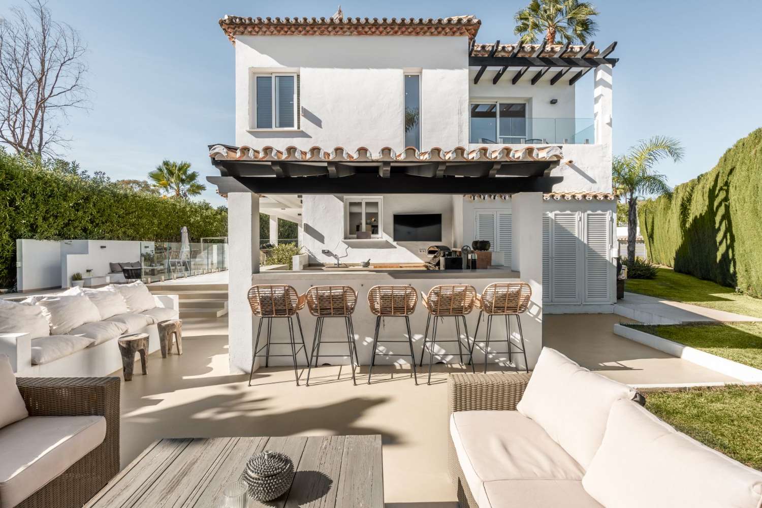 Una exquisita residencia independiente en Nueva Andalucía - Marbella - Costa del sol