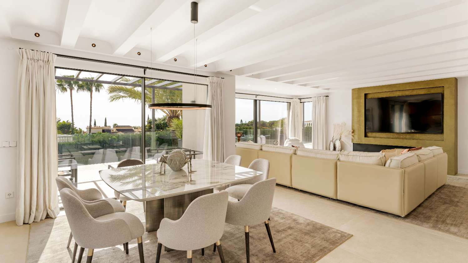 Elegant villa med panoramautsikt över havet i Nagüeles, Marbella-Costa del Sol