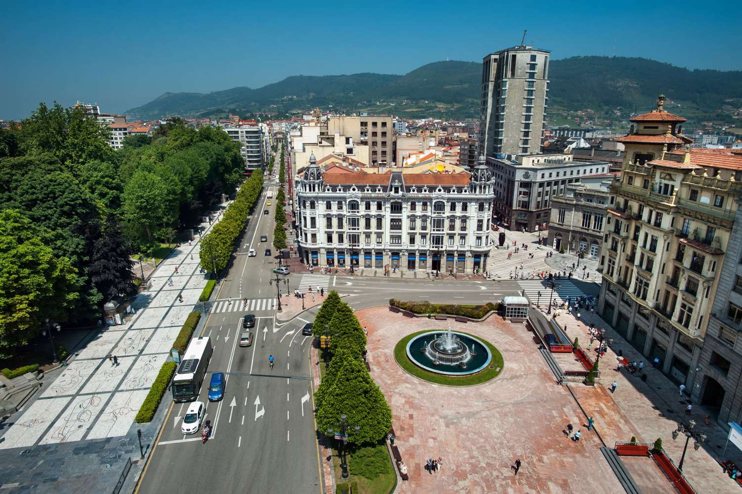 Grand appartement à louer avec une vue magnifique sur le Campo de San Francisco