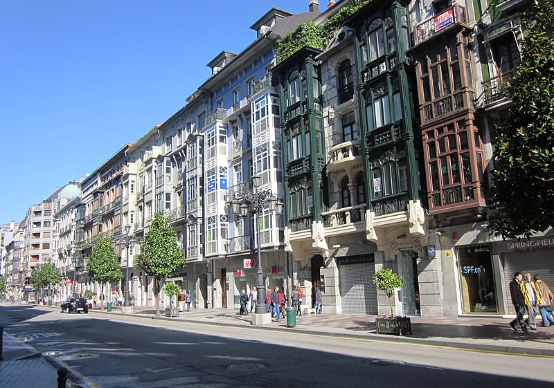 Grand appartement à louer avec une vue magnifique sur le Campo de San Francisco