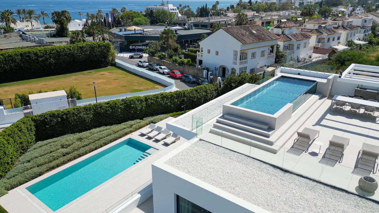 Manoir de luxe moderne avec vue sur la mer à Marbella Golden Mile