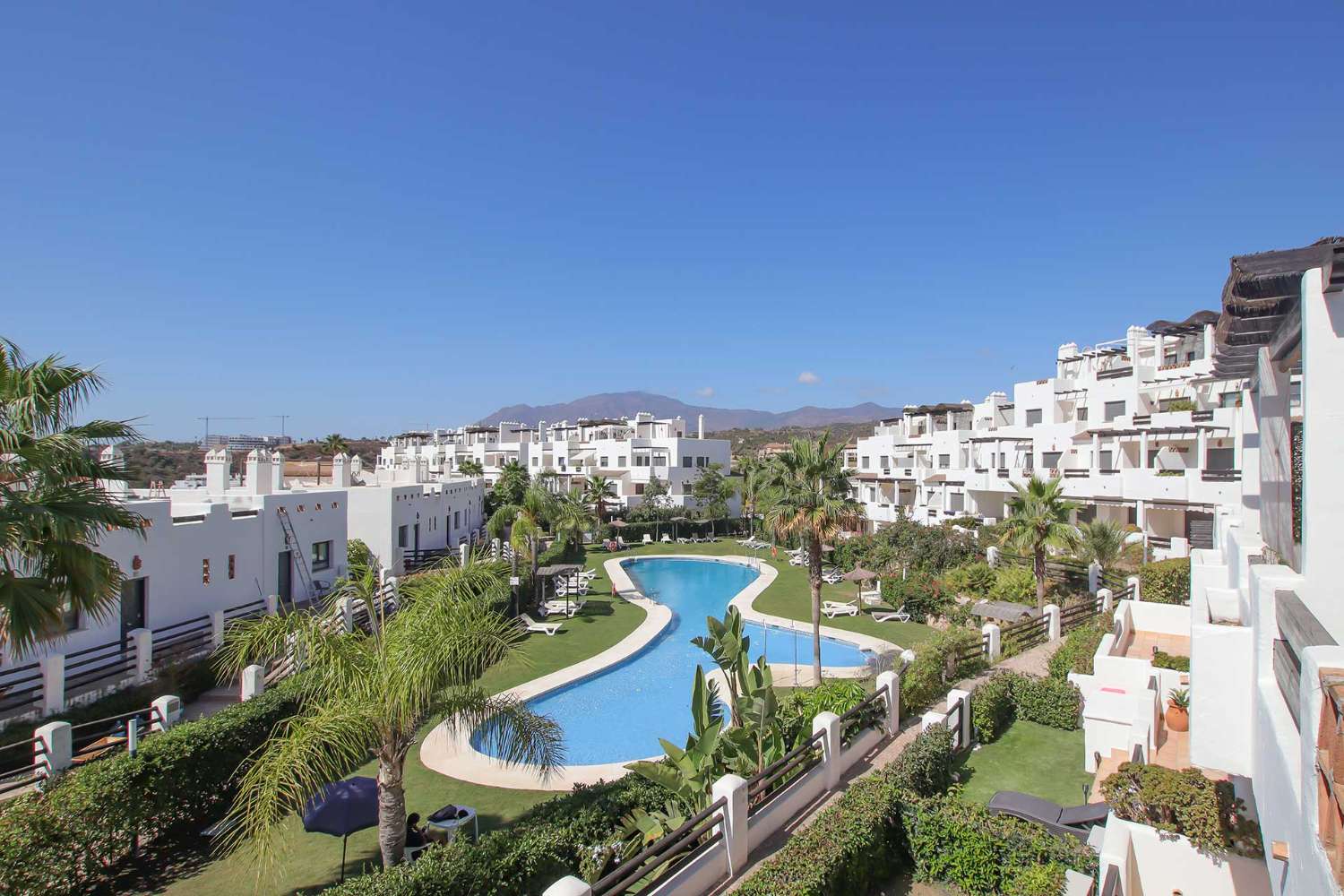 Apartamento de 2 dormitorios y 2 baños bellamente presentado en Estepona -Nueva Milla de Oro