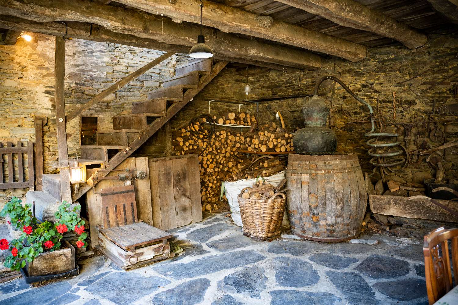 Preciosa Casa Rural en Revoqueira, San Martín de Oscos: Una Joya para Turismo Natural y Retiros