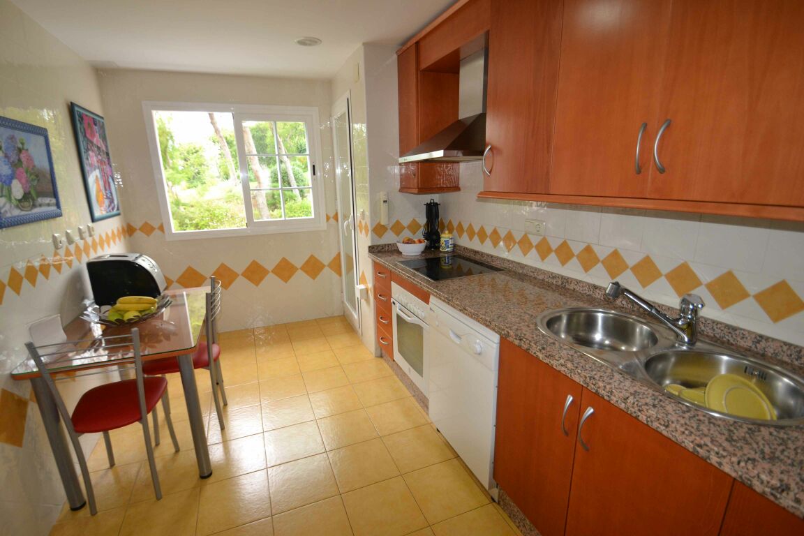 كنة للبيع في Rio Real (Marbella)