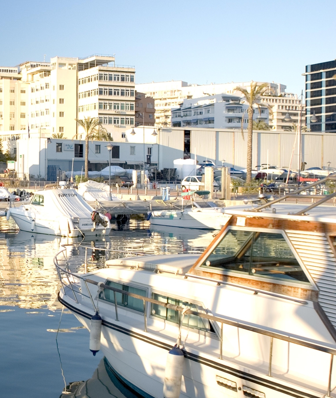 Local comercial en Marbella a pocos pasos de la playa