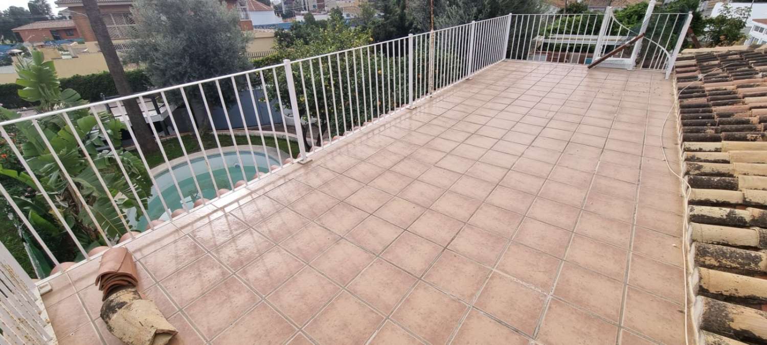 Pavillon en vente à El Pinillo (Torremolinos)