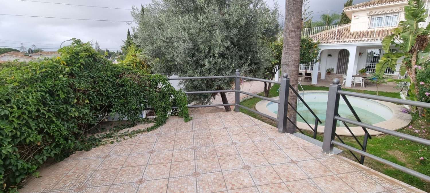 Pavillon en vente à El Pinillo (Torremolinos)